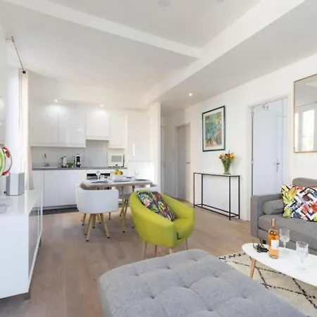 Moulin - Stunning 1 Bedroom On The Port 尼斯