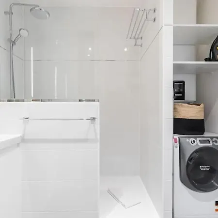 Moulin - Stunning 1 Bedroom On The Port 公寓 尼斯