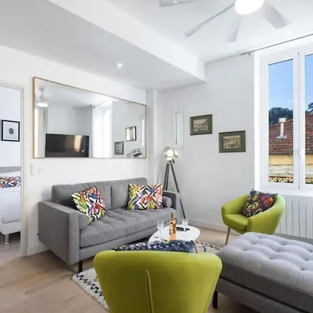 Moulin - Stunning 1 Bedroom On The Port *