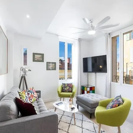 Moulin - Stunning 1 Bedroom On The Port Nice